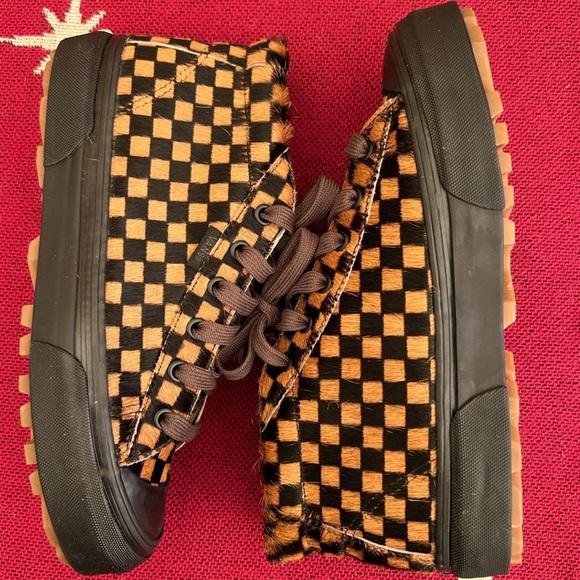VAULT BY VANS WMNS OG G.I LX - Picture 2 of 4